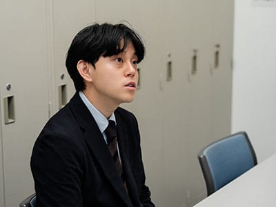 株式会社東洋の東京営業職の仕事風景