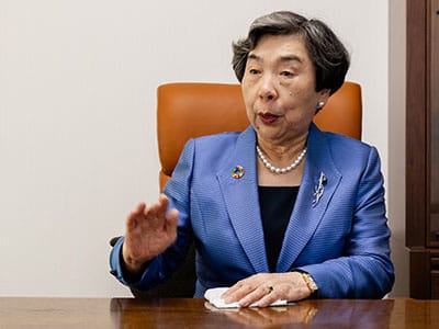 株式会社東洋の採用メッセージを伝える打ち合わせ風景