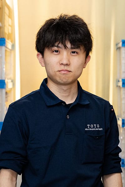 商品管理業務の仕事内容を伝える社員インタビュー写真